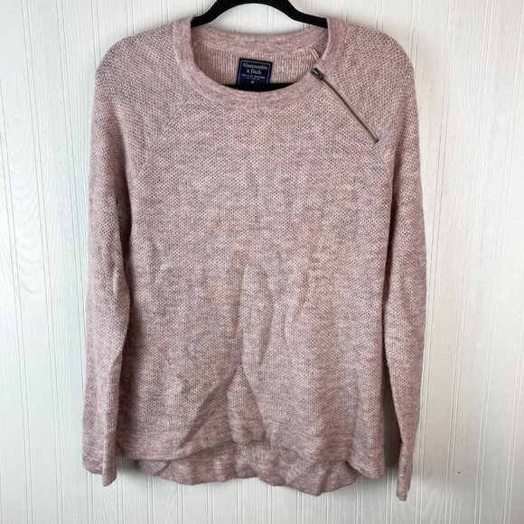 Abercrombie and Fitch Blush Pink Sweater‎ Size medium - Picture 1 of 4